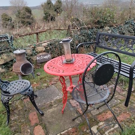 Quarvue Farmhouse, Unique House With Views Of Mournes And Cooleys O Meith 外观 照片